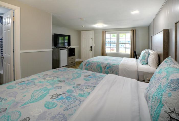 Windrift Motel Уест Ярмут Екстериор снимка